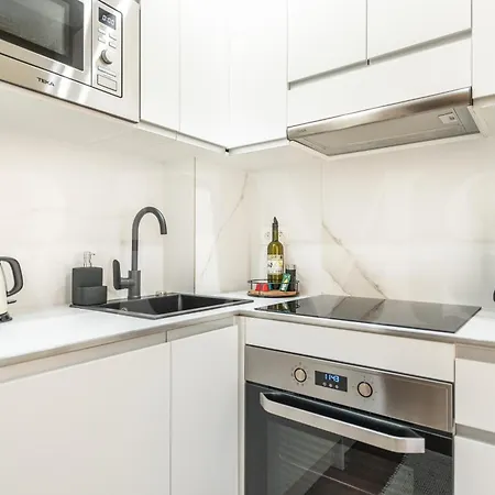 Apartment New Charming Duplex In The Heart Of By Rems